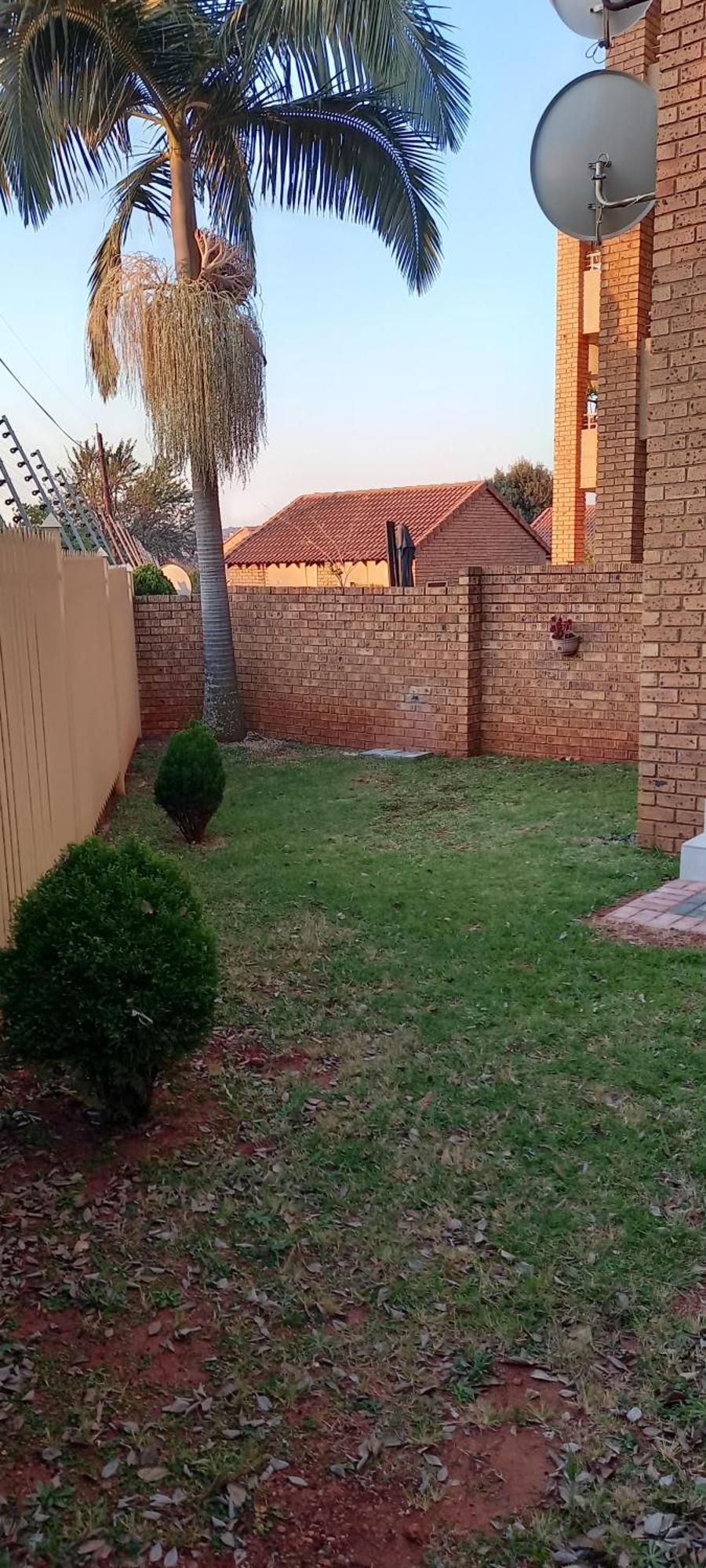 Faerie Glen, No Loadshedding, Short Or Long Stays, Fast Wi-fi Appartement