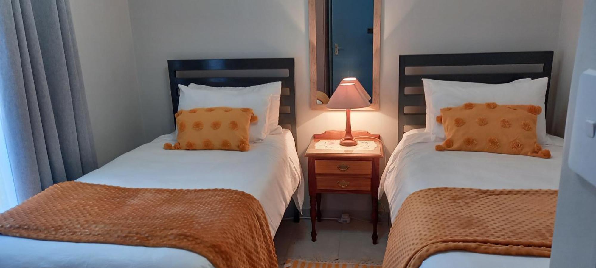 Faerie Glen, No Loadshedding, Short Or Long Stays, Fast Wi-fi Appartement *