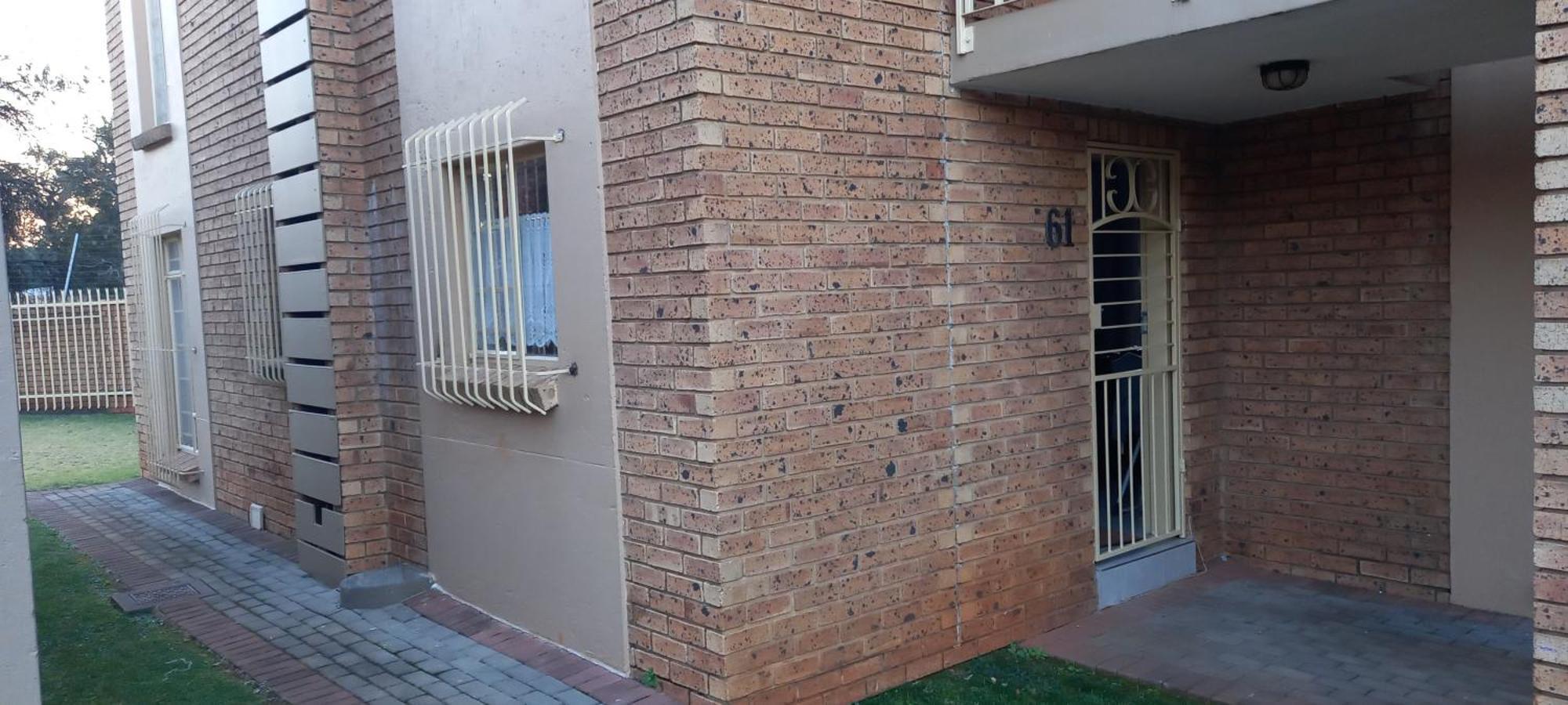 Faerie Glen, No Loadshedding, Short Or Long Stays, Fast Wi-fi Appartement *